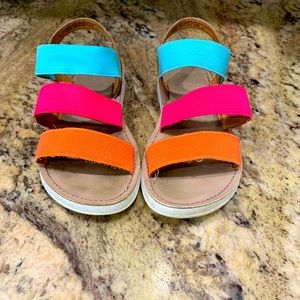 Girls sandals